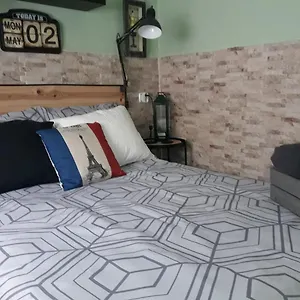 https://apartamento-la-escapada.hotelsinnerja.org